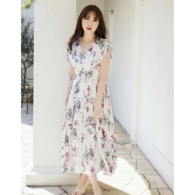 Her lip to(ハーリップトゥ)の【新品】herlipto Full Of Love Long Dress レディースのワンピース(ロングワンピース/マキシワンピース)の商品写真