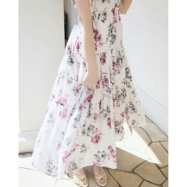 Her lip to(ハーリップトゥ)の【新品】herlipto Full Of Love Long Dress レディースのワンピース(ロングワンピース/マキシワンピース)の商品写真