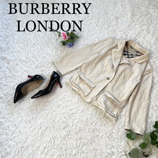 BURBERRY(バーバリー)の現行モデル♪バーバリーロンドン/デニムジャケット　ノバチェック　オフホワイト レディースのジャケット/アウター(テーラードジャケット)の商品写真