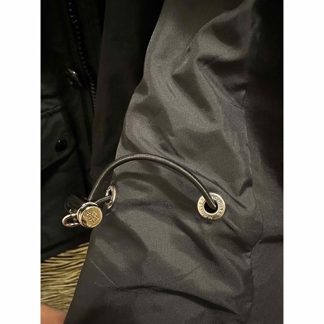 MONCLER(モンクレール)の国内正規 モンクレール MONCLER ナイロンパーカージャケット ミリタリー  メンズのジャケット/アウター(ナイロンジャケット)の商品写真