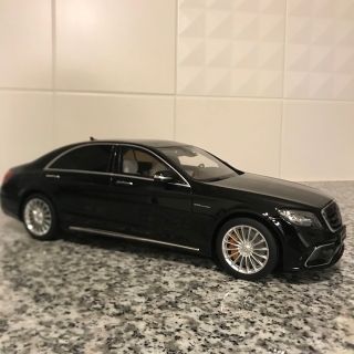 1/18 メルセデスSクラス AMG S65 BLACK ミニカー数量限定完売品(ミニカー)