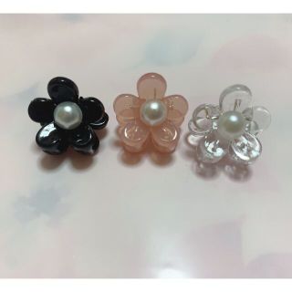 ウィゴー(WEGO)のヘアクリップ 花(バレッタ/ヘアクリップ)