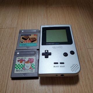 ニンテンドウ(任天堂)のゲームボーイライト　GAMEBOYLIGHT　本体　シルバー　中古品　おまけ付き(携帯用ゲーム機本体)