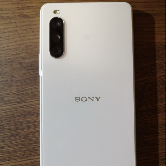 新品 SONY Xperia 10 III Lite ホワイト SIMフリー重量約169g