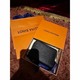 ルイヴィトン(LOUIS VUITTON)のLOUIS VUITTON ジッピーコインパース　エピ　ノワール(コインケース/小銭入れ)