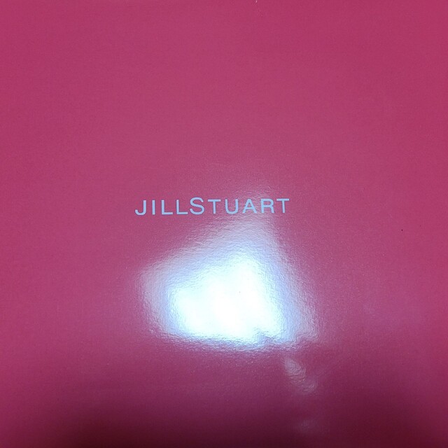 JILLSTUART(ジルスチュアート)のJILLSTUARTタオルセット インテリア/住まい/日用品の日用品/生活雑貨/旅行(タオル/バス用品)の商品写真