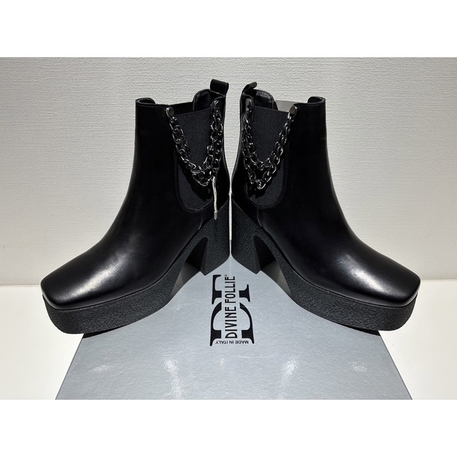 新品❗️DIVINE FOLLIE 超厚底ブリンブリンブーツ ブラック-tops.edu.ng
