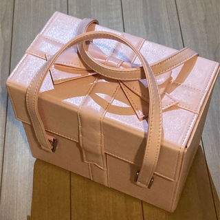 エミリーテンプルキュート(Emily Temple cute)のプレゼントbox バニティバッグ　ピンク(ハンドバッグ)