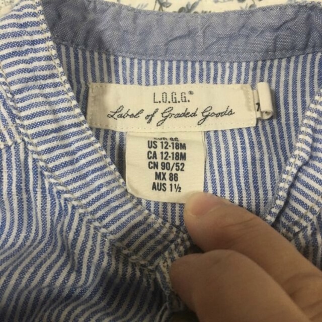 H&M(エイチアンドエム)のエイチアンドエム　シャツ　スタンドカラー キッズ/ベビー/マタニティのベビー服(~85cm)(シャツ/カットソー)の商品写真