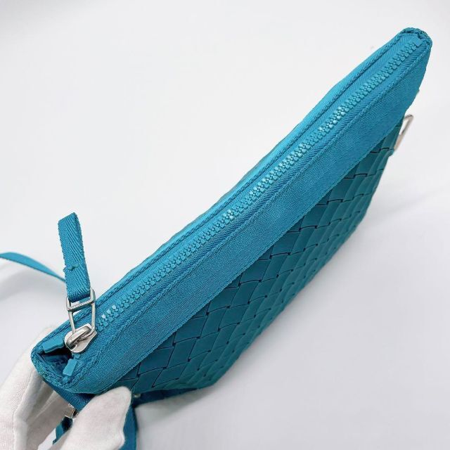 新品未使用】BOTTEGA VENETA ショルダーバッグ ラバー 水色 | sosav.com