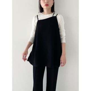 ルーニィ23年新品☆2点セットアップフクレジャガードキャミブラウス