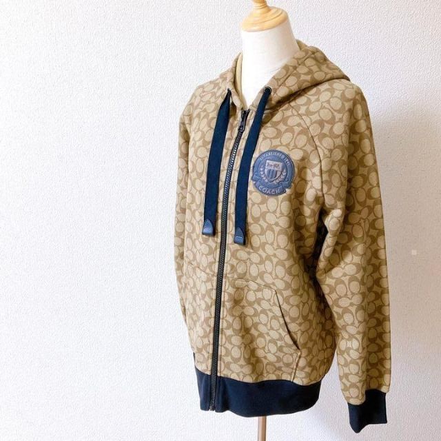 2022年5月新作下旬 新品☆参考価格7万円☆coachコーチ☆パーカー