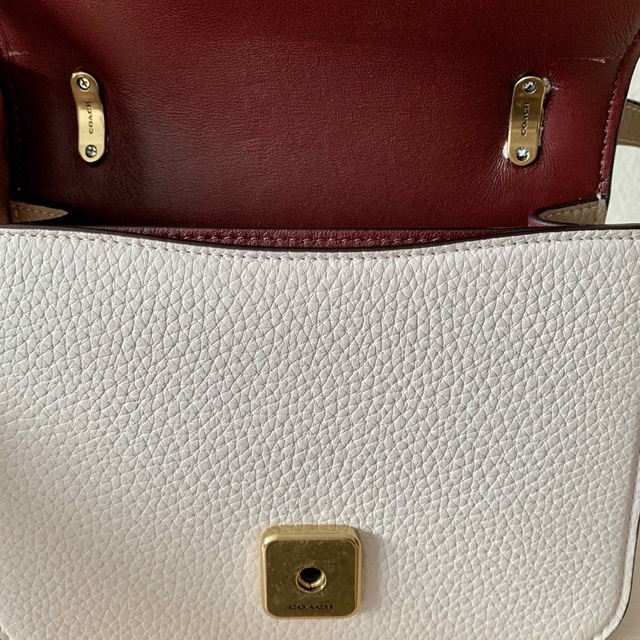 coach コーチ 馬車ロゴ ショルダーバッグ バイカラー ベージュ アリー