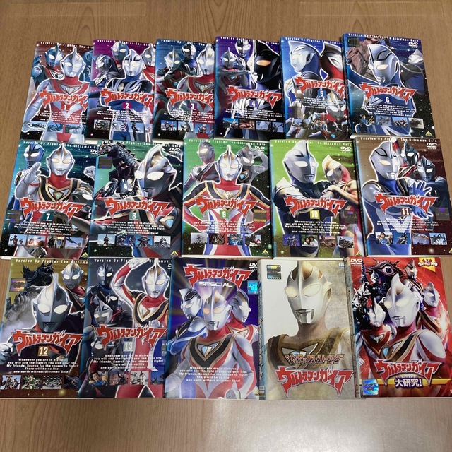 ウルトラマンガイア DVD 全13巻 + SP + 総集編 + 大研究 - キッズ