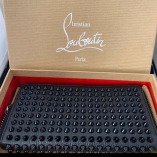 クリスチャンルブタン(Christian Louboutin)のクリスチャンルブタン長財布！美品です！(長財布)