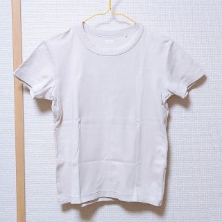 ジーユー(GU)の❤★GU★Tシャツ ライトベージュ  S★配送無料●値引不可●即購入不可(Tシャツ(半袖/袖なし))