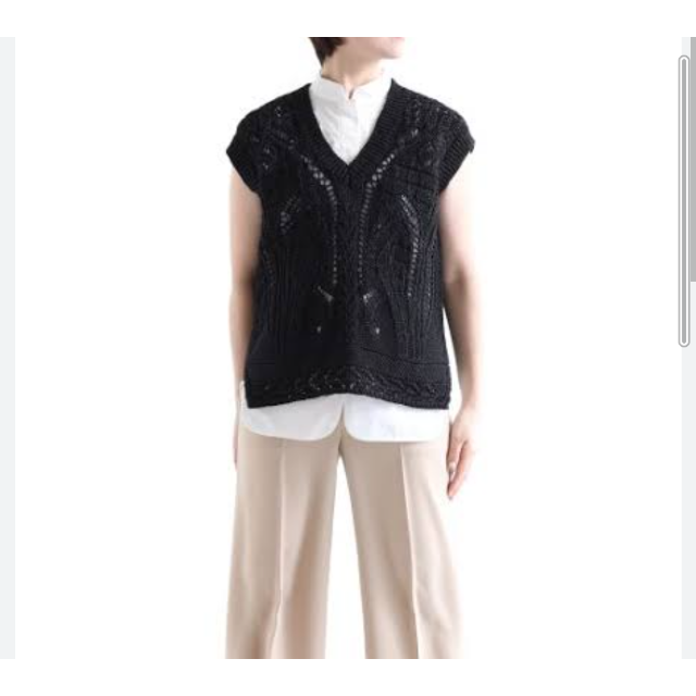 mame - Curtain Lace Pattern Knitted V