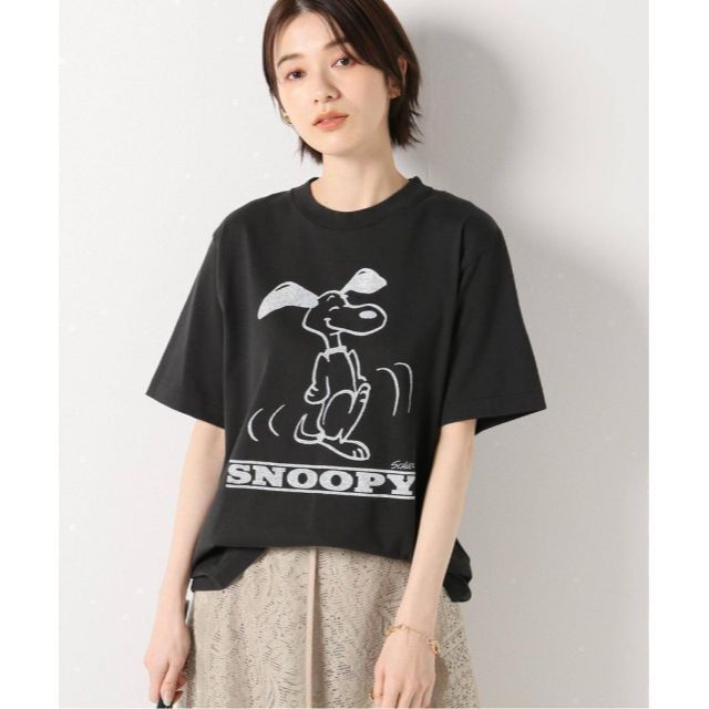 IENA(イエナ)の完売品 新品 IENA ブラームス ルーツストック SNOOPYプリントTシャツ レディースのトップス(Tシャツ(半袖/袖なし))の商品写真