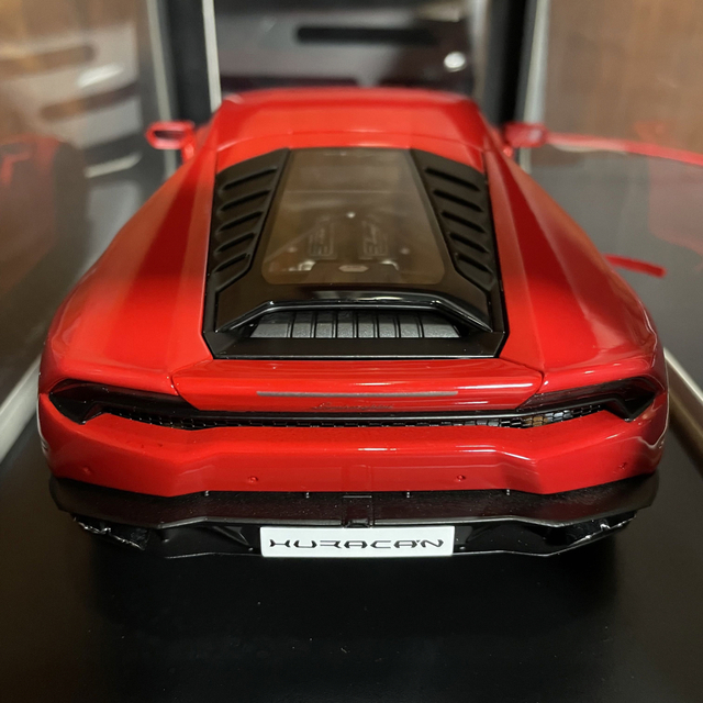 新品完全未開封品 オートアート 1/18ランボルギーニ ウラカン LP610-4
