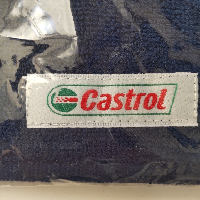 【新品未使用】カストロール　タオルハンカチ　Castrol 自動車/バイクの自動車(その他)の商品写真