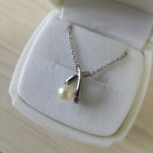 MIKIMOTO(ミキモト)のミキモト　真珠　ネックレス レディースのアクセサリー(ネックレス)の商品写真