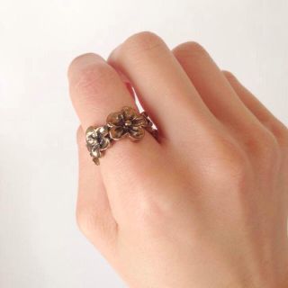 フラワー(flower)のflower ring ○(リング(指輪))