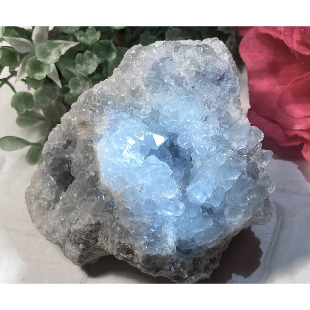 天使の石໒꒱✨特大　セレスタイト　天青石　クラスター　原石　ラフストーン 1