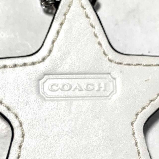 COACH(コーチ)のCOACH(コーチ) キーホルダー(チャーム) - レディースのファッション小物(キーホルダー)の商品写真