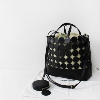 ピエールアルディ(PIERRE HARDY)のPIERRE HARDY ピエールアルディ BULLES TOTE BAG ビュル トートバッグ/ブラック 牛革 レザー インナーバッグ付【2400013280587】(トートバッグ)