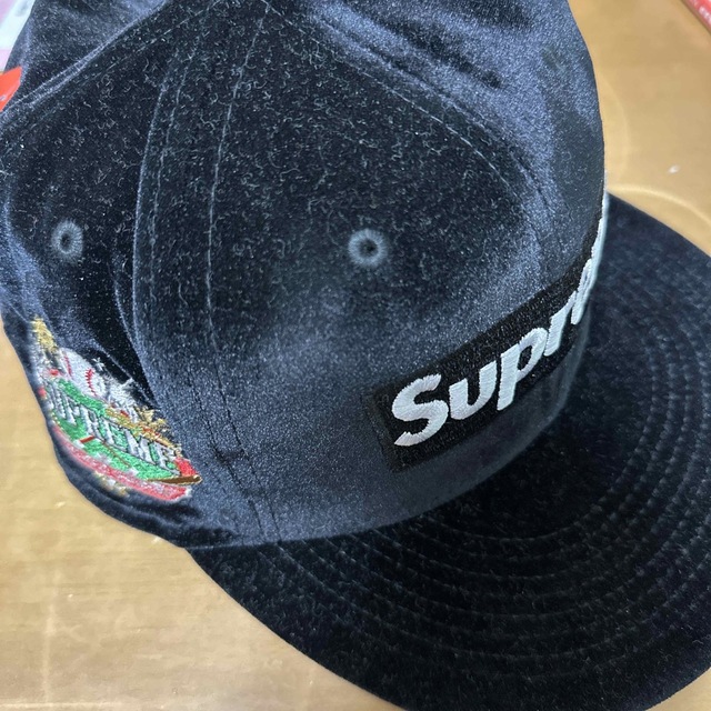 supreme×NEWERA キャップ