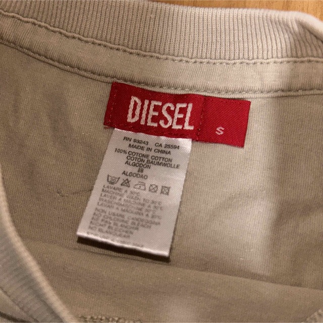 DIESEL(ディーゼル)の人気！ディーゼル　S Tシャツ レディースのトップス(Tシャツ(半袖/袖なし))の商品写真