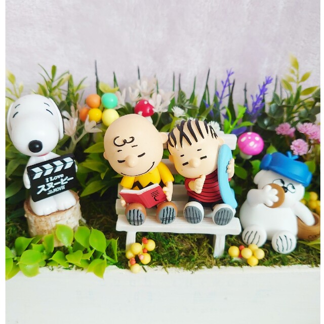 【お値下げ】スヌーピーと仲間達♡フェイクグリーン ハンドメイドのフラワー/ガーデン(その他)の商品写真