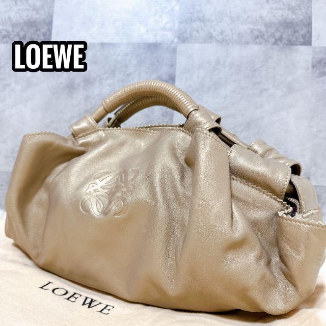 LOEWE ナッパアイレ ゴールド ハンドバッグ アナグラム レザー ロゴ型