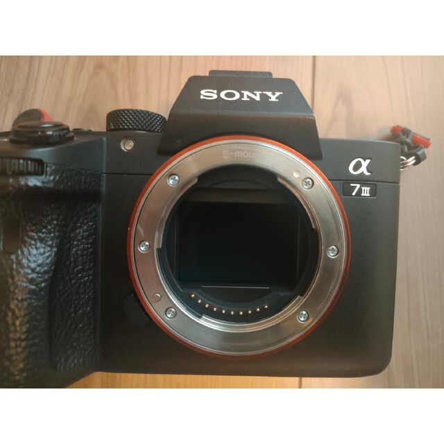 SONY(ソニー)の【おまけ付き】Sony α7iii スマホ/家電/カメラのカメラ(デジタル一眼)の商品写真