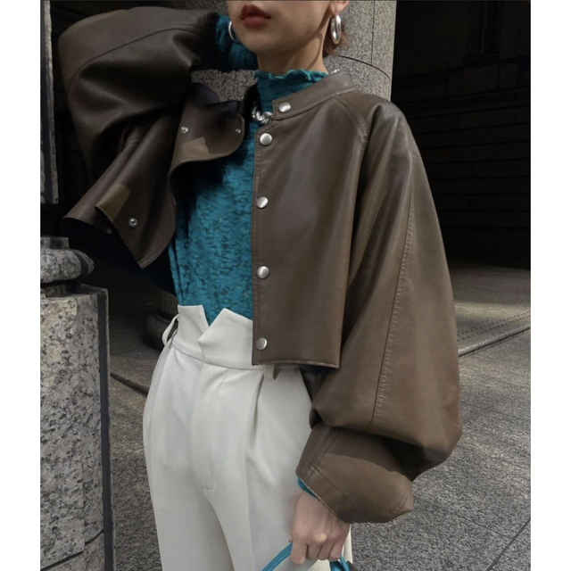 Ameri VINTAGE - Ameri / ROUND SHORT FAKE LEATHER JACKETの Ameri VINTAGE - Ameri / ROUND SHORT FAKE LEATHER JACKETの