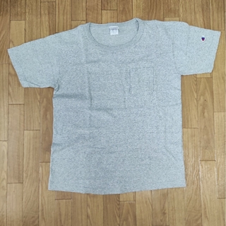 超美品　チャンピオン　T1011 ポケットTシャツ　無地　グレー　灰色(Tシャツ/カットソー(七分/長袖))