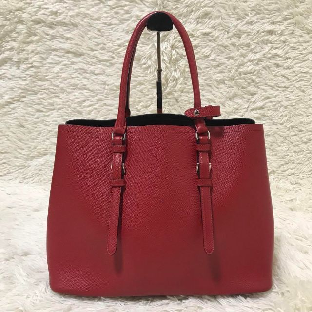 ✨極美品✨プラダ ショルダーバッグ 三角ロゴ サフィアーノ カーフ
