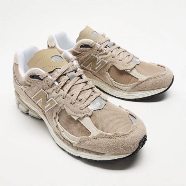 New Balance(ニューバランス)のNew Balance M2002RDL BEIGE 23SS-I メンズの靴/シューズ(スニーカー)の商品写真