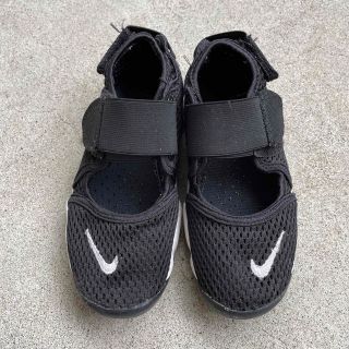 ナイキ(NIKE)のNIKE エアリフト　20センチ　美品(サンダル)