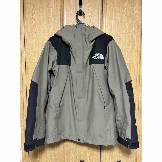 Mサイズ ノースフェイス NP61800 Mountain Jacket WM