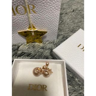 新品未使用　DIOR TRIBALESピアス