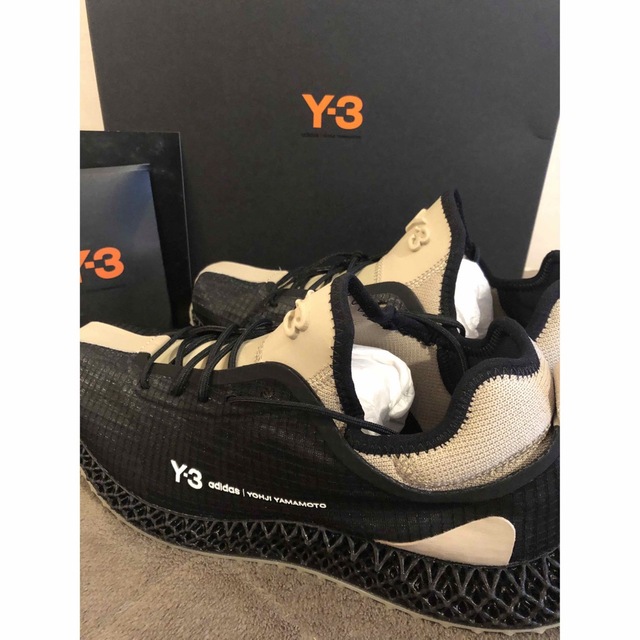 FX1058色定価7万1500円！Y-3 RUNNER 4D 新品未使用！