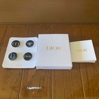 ディオール(Dior)のDIOR ディオール　4種の限定ピン(ブローチ/コサージュ)