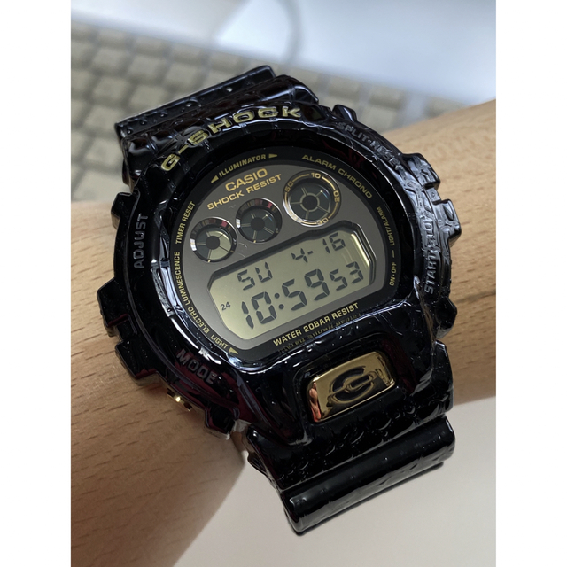 G-SHOCK/クロコ/ゴールド/DW-6900/ミラー/時計/三つ目/美品/黒 【国産