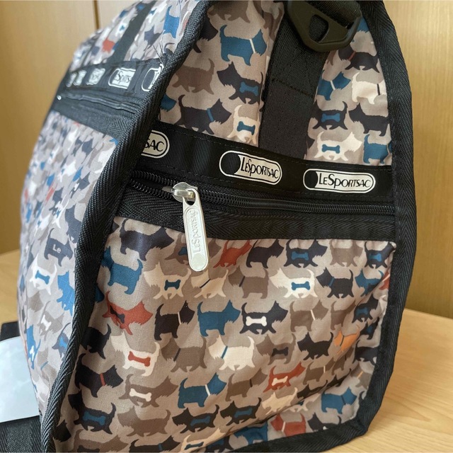 LeSportsac - レスポートサック 鍵取り付け型ボストンバッグ LeSportsac - レスポートサック 鍵取り付け型ボストンバッグ