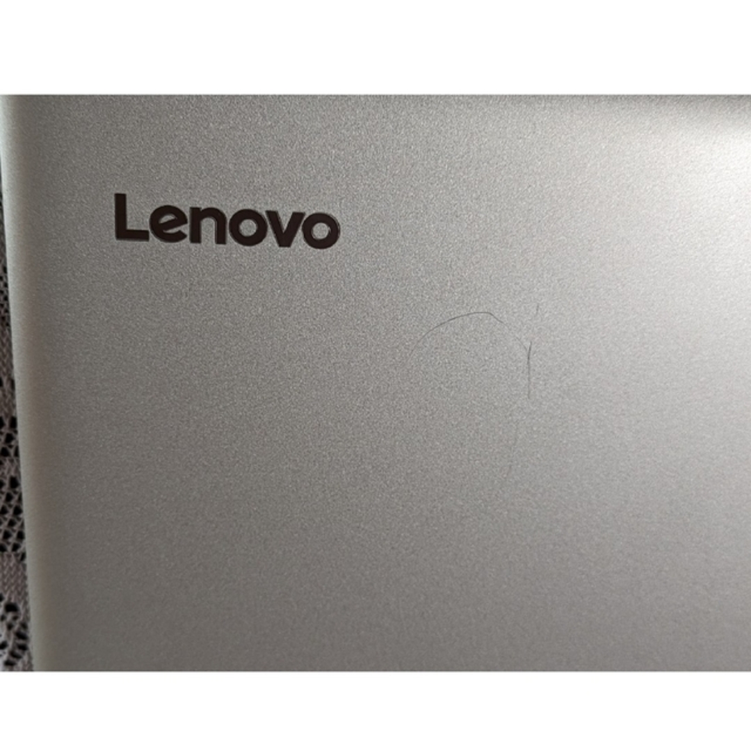 Lenovo(レノボ)のlenovo ideapad 320-15AST　「62」 スマホ/家電/カメラのPC/タブレット(ノートPC)の商品写真