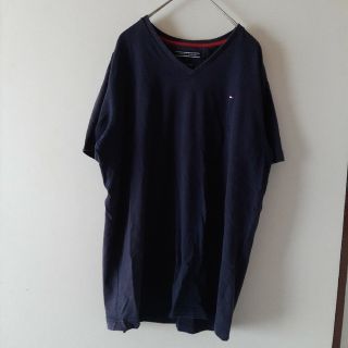 トミーヒルフィガー(TOMMY HILFIGER)のトミーヒルフィガー　半袖Tシャツ　L　ワンポイント　ネイビー　紺　半袖シャツ(シャツ/ブラウス(半袖/袖なし))