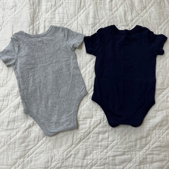 babyGAP(ベビーギャップ)の半袖ロンパース　GAP キッズ/ベビー/マタニティのベビー服(~85cm)(ロンパース)の商品写真