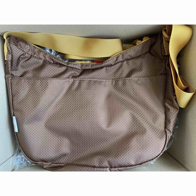 Supreme(シュプリーム)の【新品・未使用】Supreme Small Messenger Bag  メンズのバッグ(メッセンジャーバッグ)の商品写真