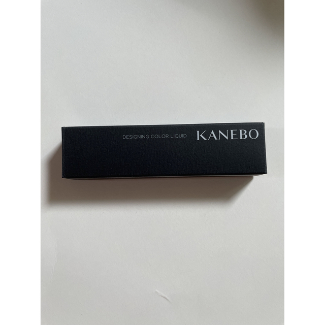Kanebo(カネボウ)のKANEBO デザイニングカラーリクイド コンシーラー 01 箱付き コスメ/美容のベースメイク/化粧品(コンシーラー)の商品写真